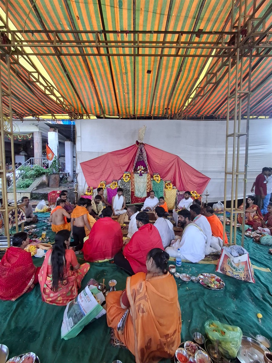 Grand Navchandi puja ceremony
